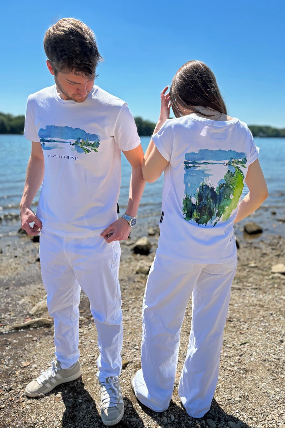 T-Shirt DOWN BY THE RIVER