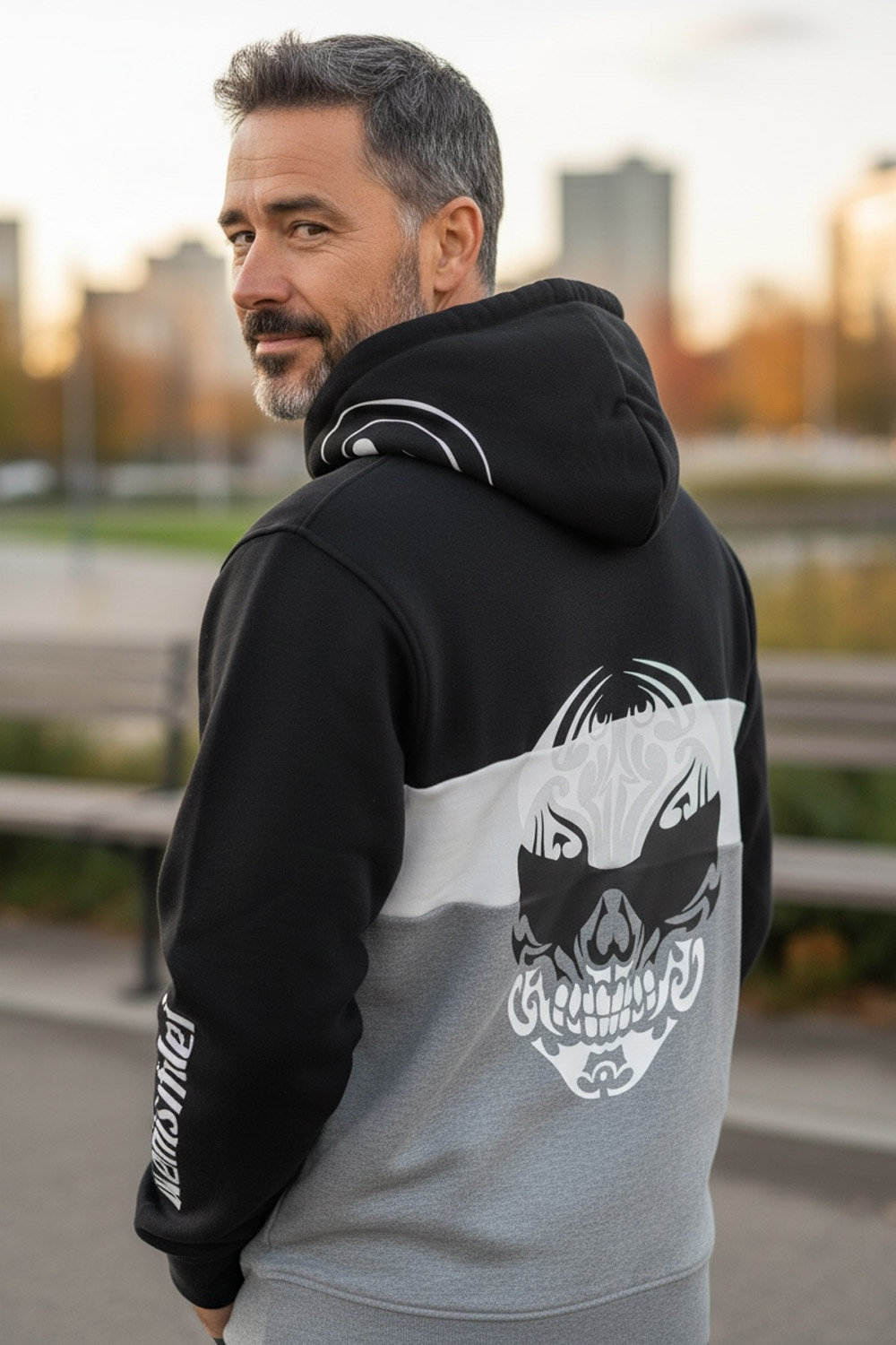 Hoodie Tricolor Skull